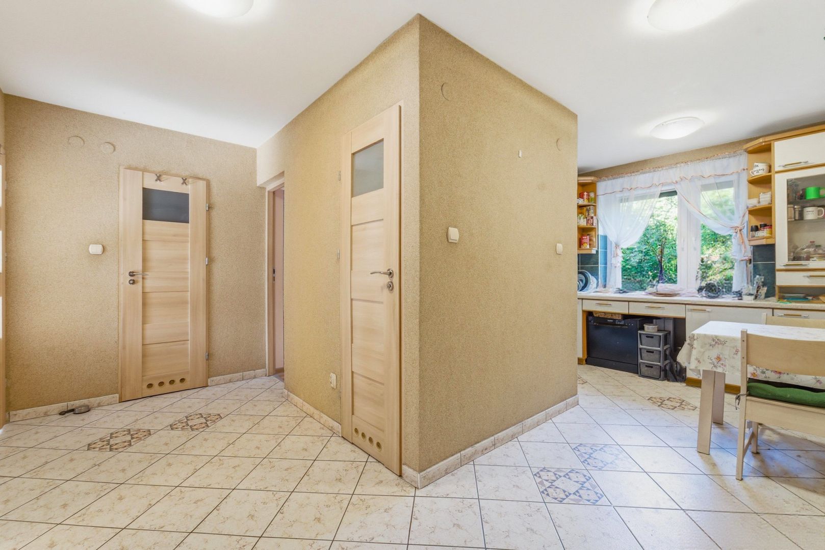 Move-in Ready! 3 Independent Rooms - Квартира - Продаж - Zabrze, Kotarbińskiego