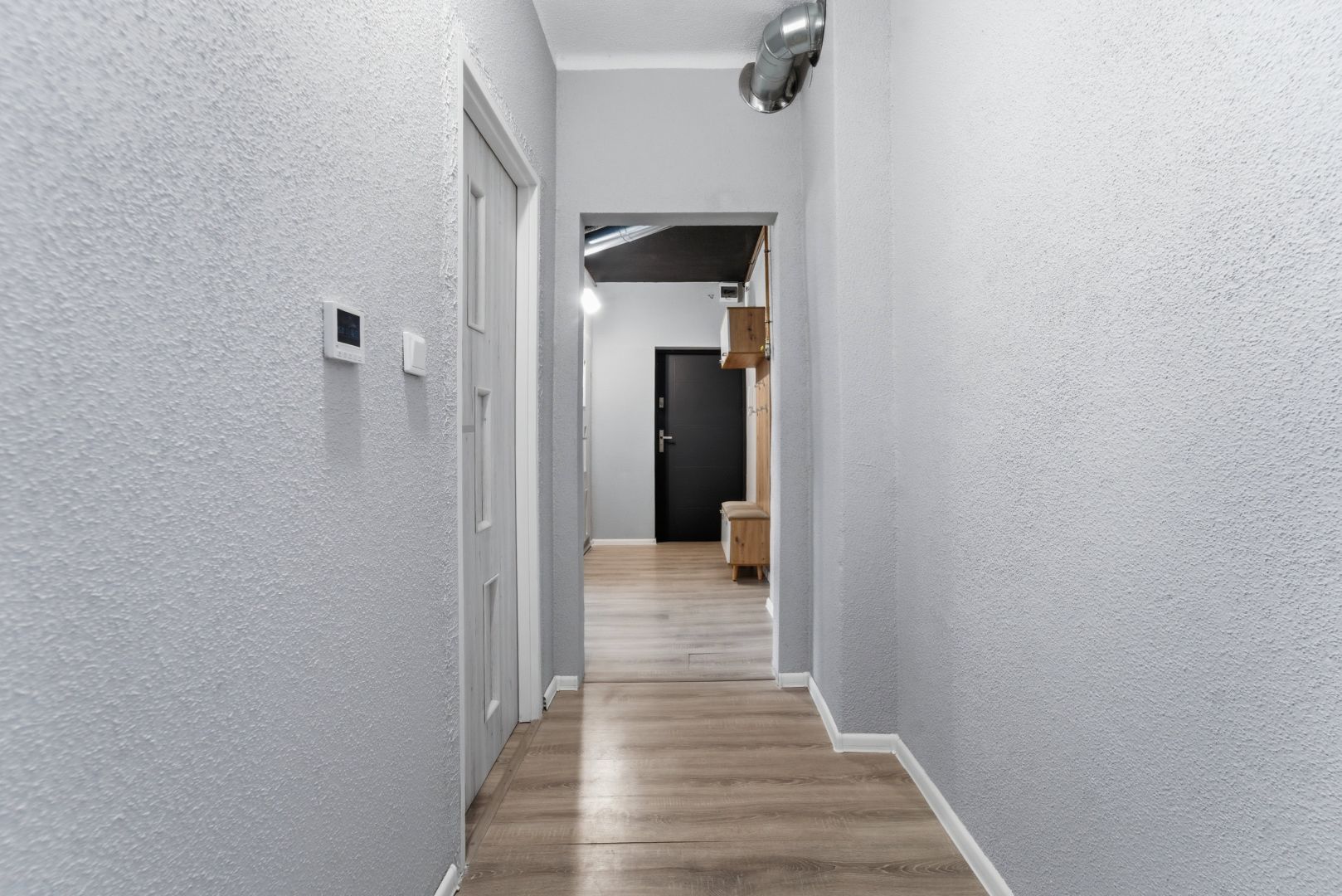 Move-in Ready! 2 Newly Renovated Rooms - Apartment - Sale - Mysłowice, Wesoła