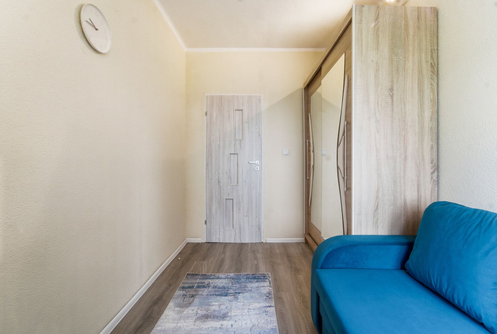 Move-in Ready! 2 Newly Renovated Rooms - Apartment - Sale - Mysłowice, Wesoła