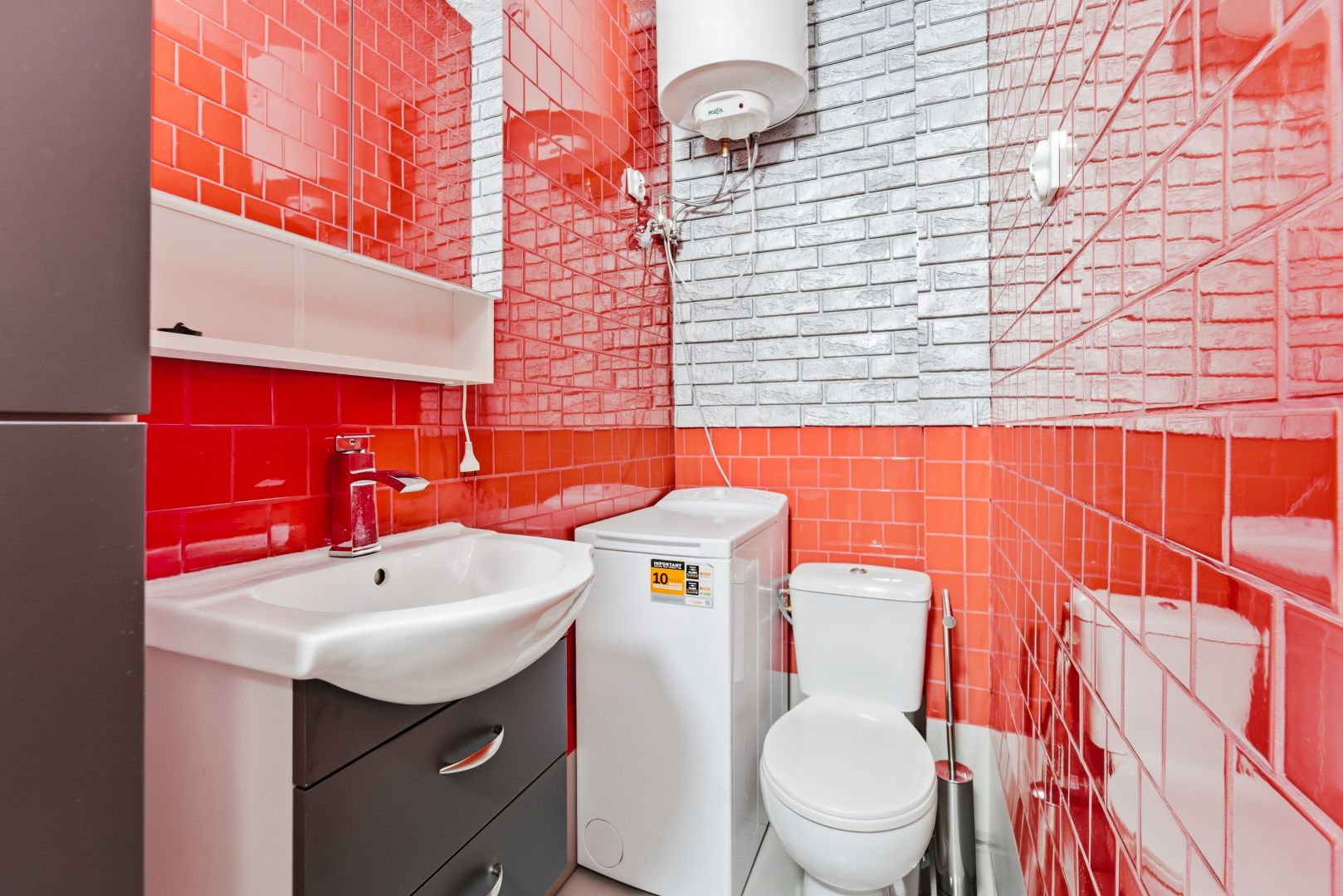 Move-in Ready! 2 Newly Renovated Rooms - Apartment - Sale - Mysłowice, Wesoła