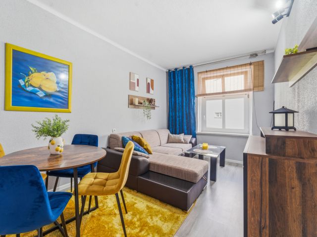 Gotowe do wejścia! 2 pokoje po remoncie - Mieszkanie - Sprzedaż - Mysłowice, Wesoła
