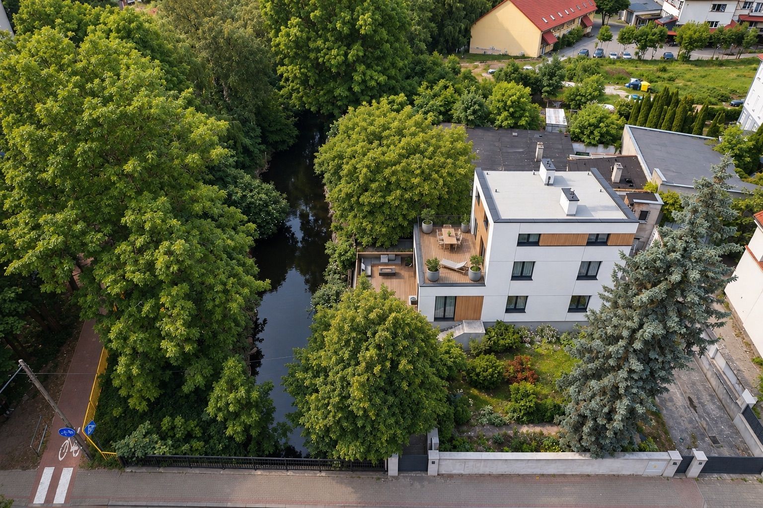 Detached house by the river in the center of Ostroda - House - Sale - Ostródzki, Ostróda