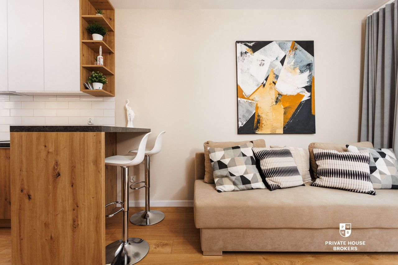 Bright, finished to a high standard Apartment with balcony| Full household appliances| Parking included in the price - Apartment - Rent - Kraków, Nowa Huta / Mistrzejowice