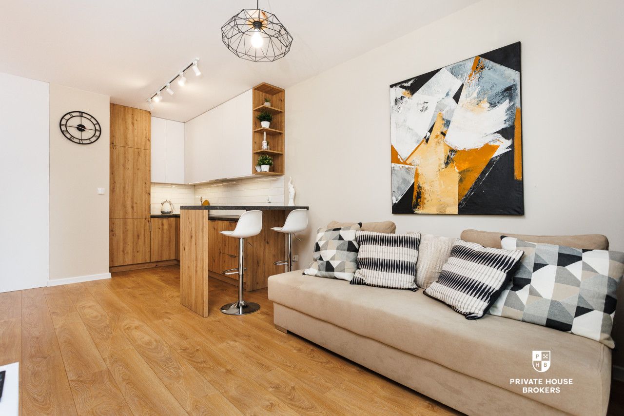 Bright, finished to a high standard Apartment with balcony| Full household appliances| Parking included in the price - Apartment - Rent - Kraków, Nowa Huta / Mistrzejowice