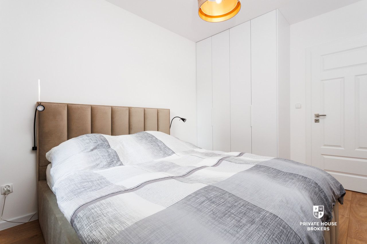 Bright, finished to a high standard Apartment with balcony| Full household appliances| Parking included in the price - Apartment - Rent - Kraków, Nowa Huta / Mistrzejowice
