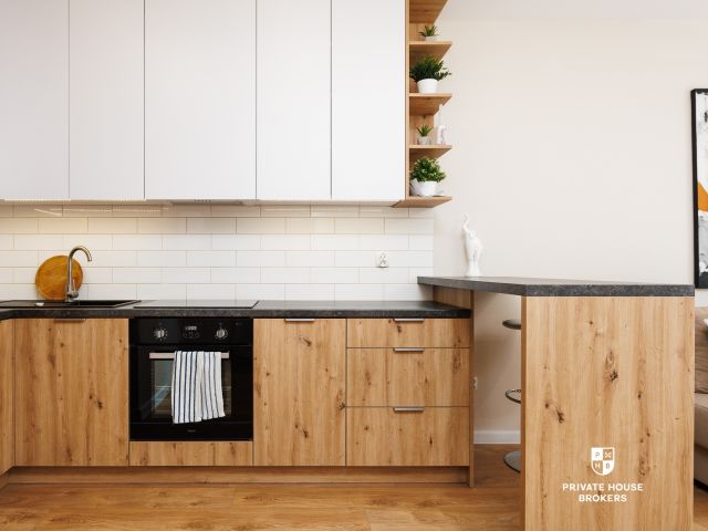 Bright, finished to a high standard Apartment with balcony| Full household appliances| Parking included in the price - Apartment - Rent - Kraków, Nowa Huta / Mistrzejowice