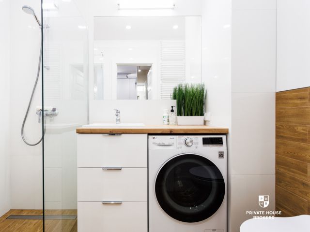 Bright, finished to a high standard Apartment with balcony| Full household appliances| Parking included in the price - Apartment - Rent - Kraków, Nowa Huta / Mistrzejowice