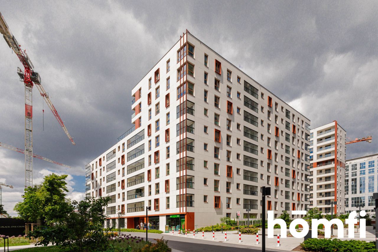 The spacious and perfectly illuminated 69.50 sqm apartment - Apartment - Sale - Warszawa, Wola
