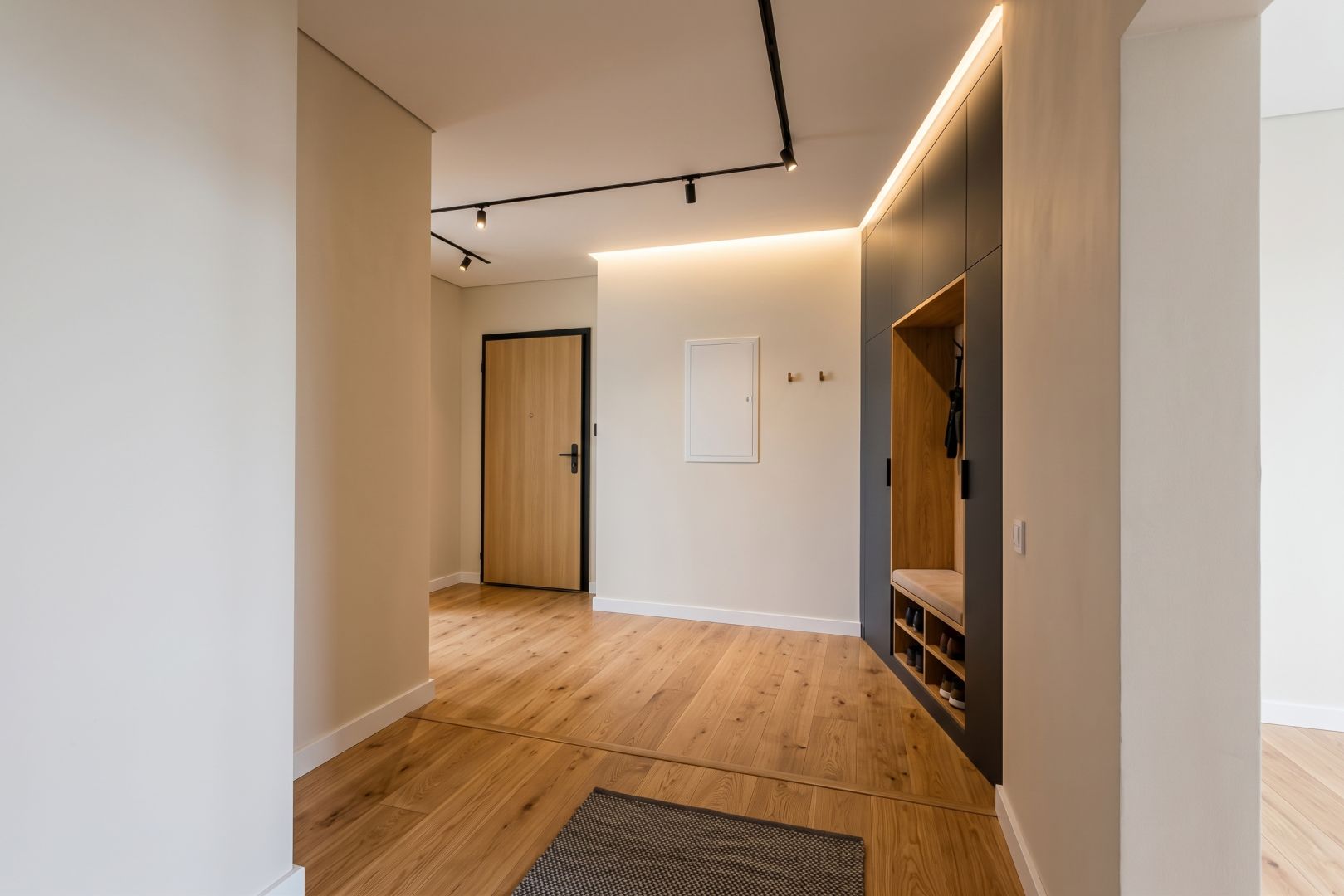 Przestronny i doskonale doświetlony apartament o powierzchni 69,50 mkw - Mieszkanie - Sprzedaż - Warszawa, Wola