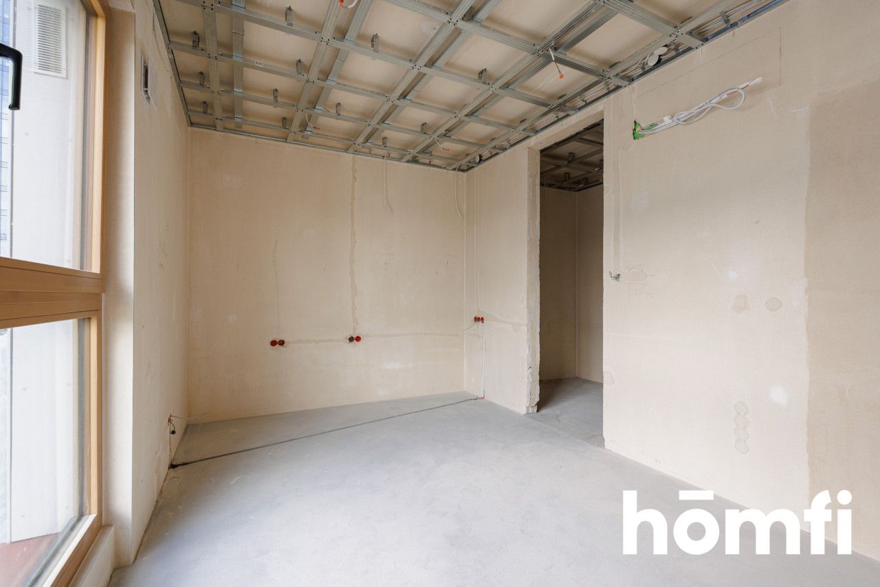The spacious and perfectly illuminated 69.50 sqm apartment - Apartment - Sale - Warszawa, Wola