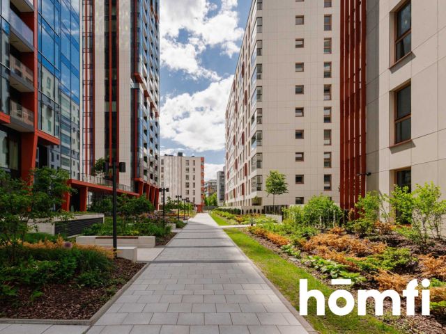 Przestronny i doskonale doświetlony apartament o powierzchni 69,50 mkw - Mieszkanie - Sprzedaż - Warszawa, Wola