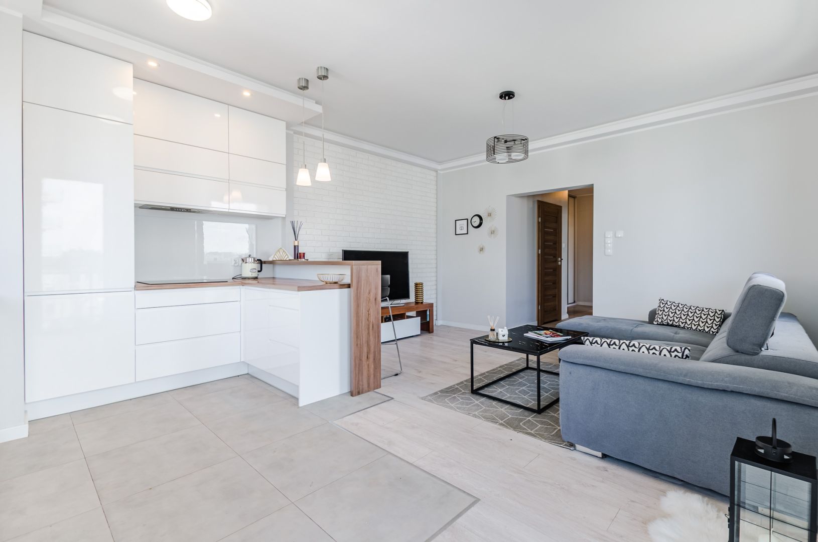 Spacious 3-room apartment in Gdańsk Morena - Apartment - Sale - Gdańsk, Morena