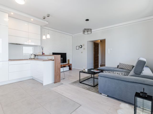Spacious 3-room apartment in Gdańsk Morena - Apartment - Sale - Gdańsk, Morena