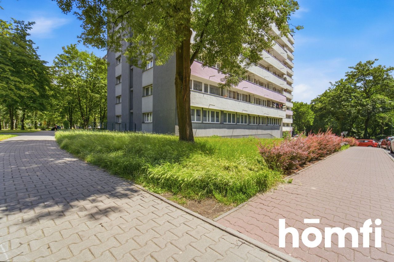 2-Bedroom Apartment in Katowice's Iconic "Tauzen" Estate - Квартира - Оренда - Katowice, Tysiąclecia