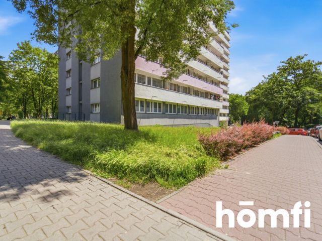 2-Bedroom Apartment in Katowice's Iconic "Tauzen" Estate - Apartment - Rent - Katowice, Tysiąclecia