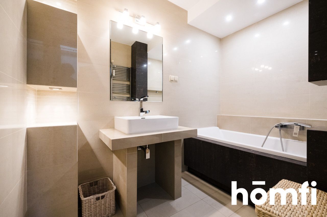 Spacious apartment by the Mistrzejowice terminus - Квартира - Оренда - Kraków, Nowa Huta / Mistrzejowice