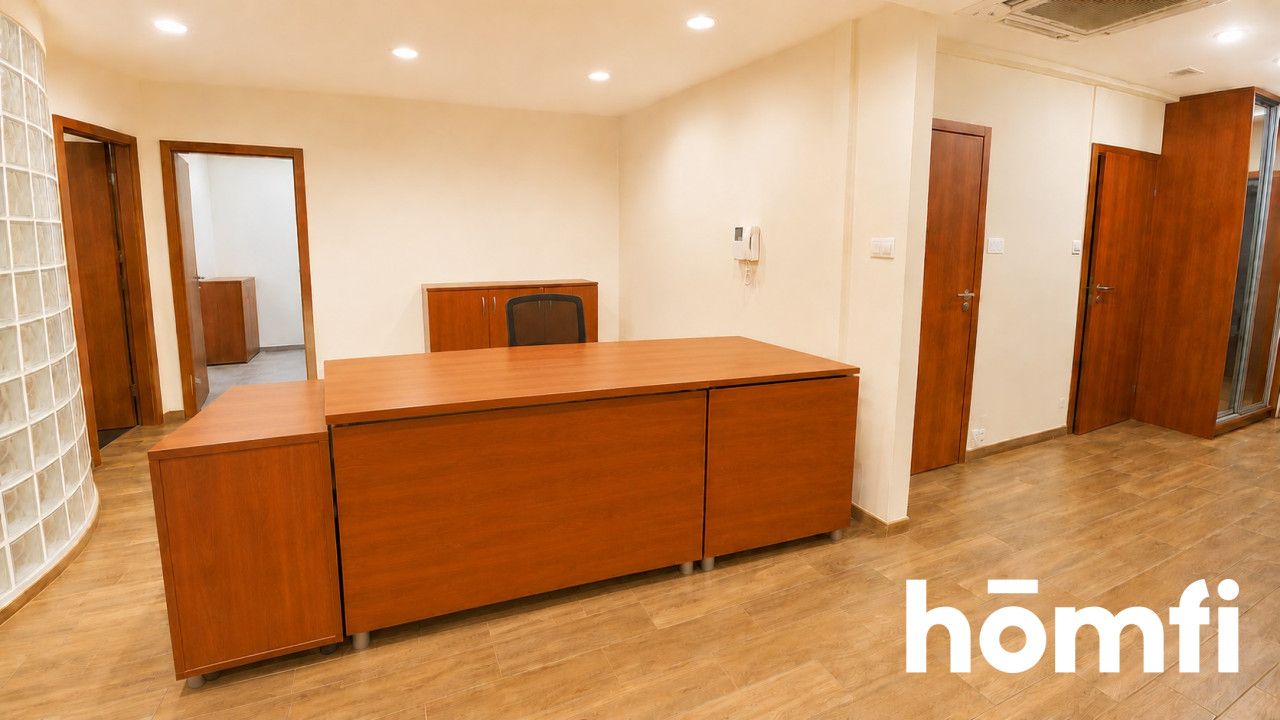 Investment property with tenant | ROI 9% | 4 parking spaces | Warsaw - Ursynów - Комерційне приміщення - Продаж - Warszawa, Ursynów