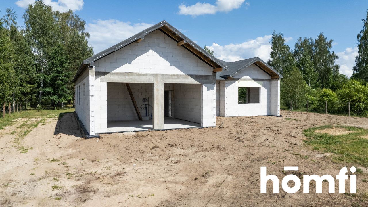 A single-story house on a large plot with an interesting layout of rooms - House - Sale - Radomski, Jedlińsk / Nowe Zawady