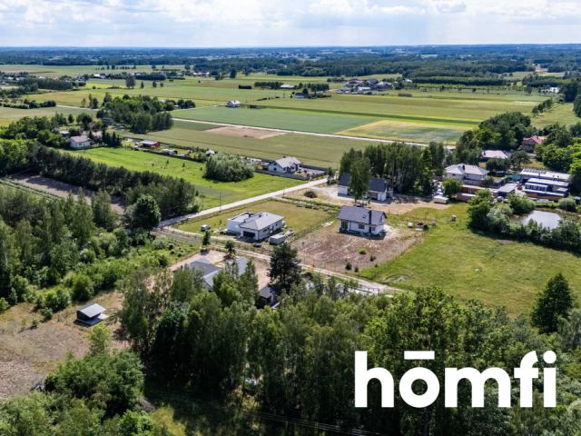 A single-story house on a large plot with an interesting layout of rooms - House - Sale - Radomski, Jedlińsk / Nowe Zawady