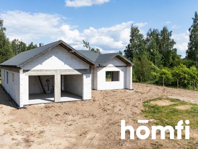 A single-story house on a large plot with an interesting layout of rooms - House - Sale - Radomski, Jedlińsk / Nowe Zawady