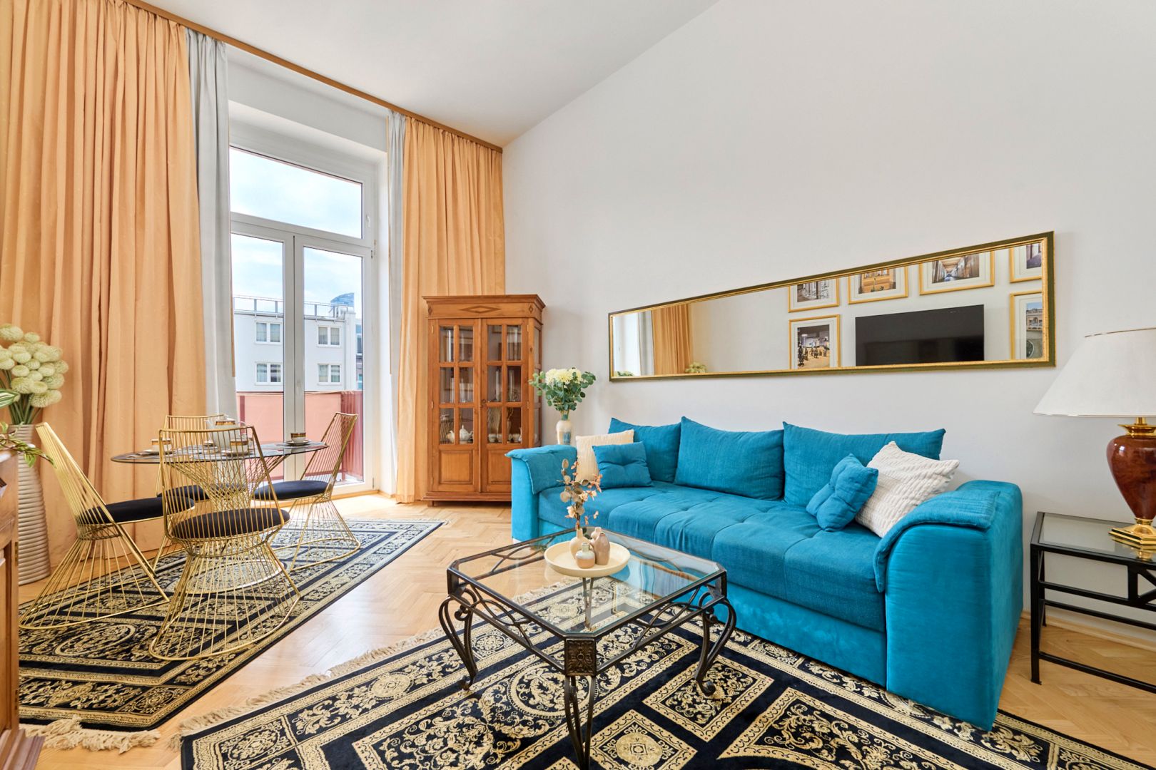 A unique 56 m² apartment in the heart of Wrocław - Apartment - Sale - Wrocław, Stare Miasto