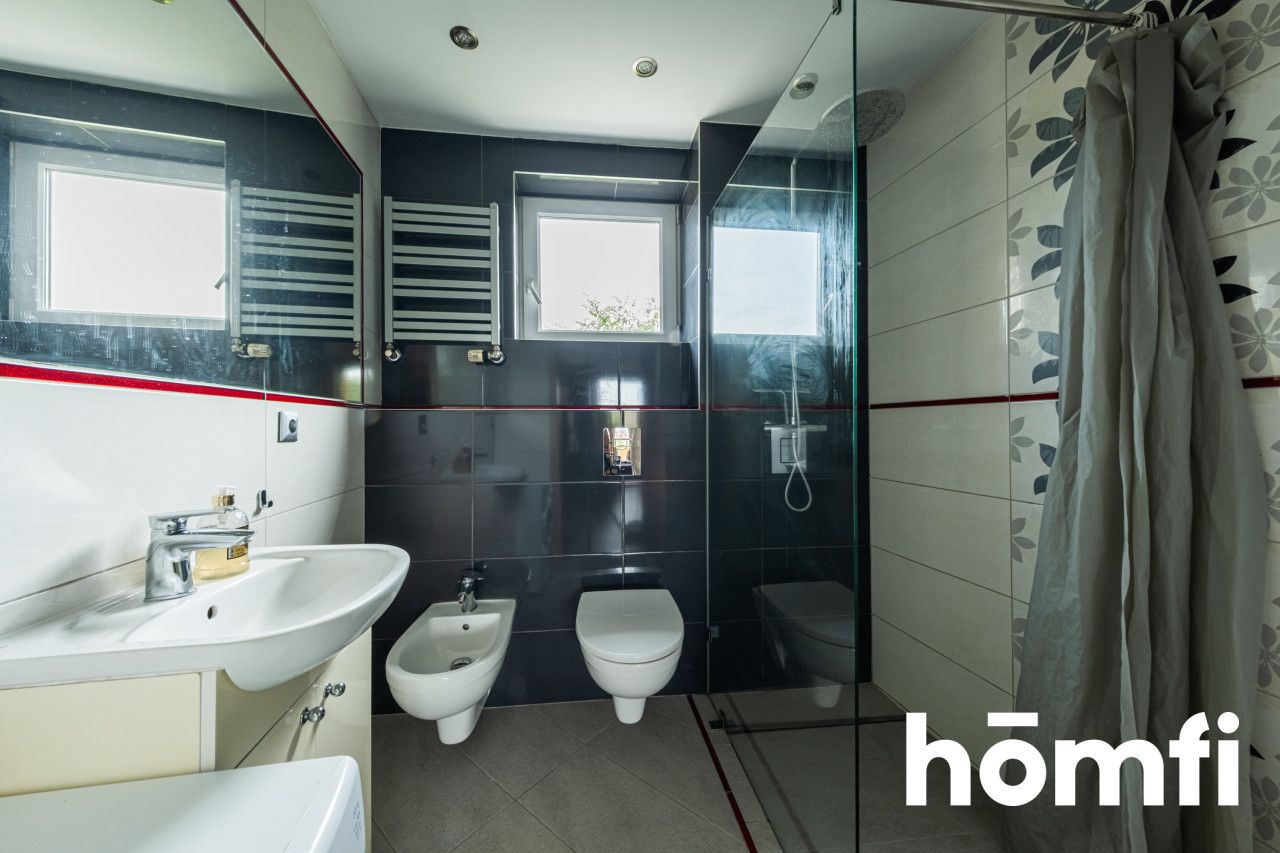 FOR SALE – SPACIOUS STUDIO APARTMENT IN STRZESZYN - Apartment - Sale - Poznań