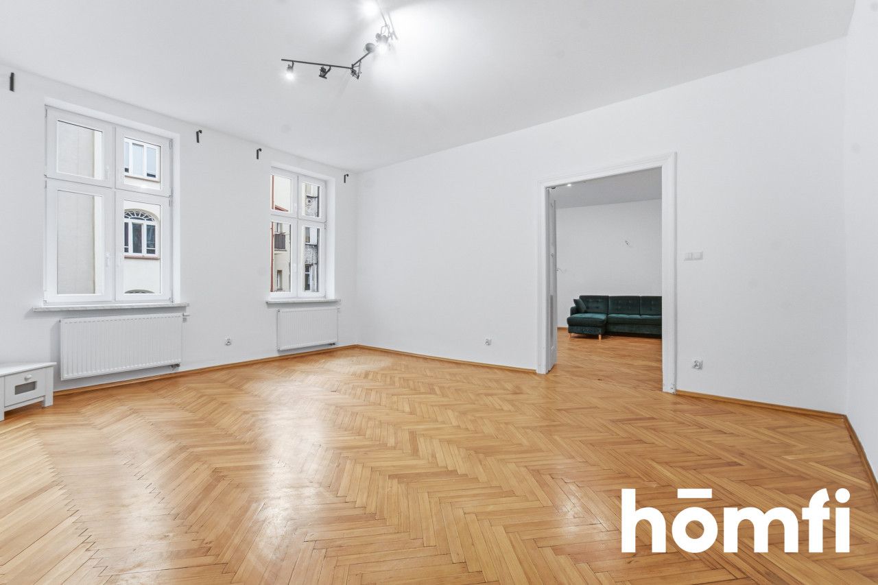 3-ROOM APARTMENT IN A TENEMENT BUILDING - Квартира - Оренда - Bielsko-Biała, Śródmieście