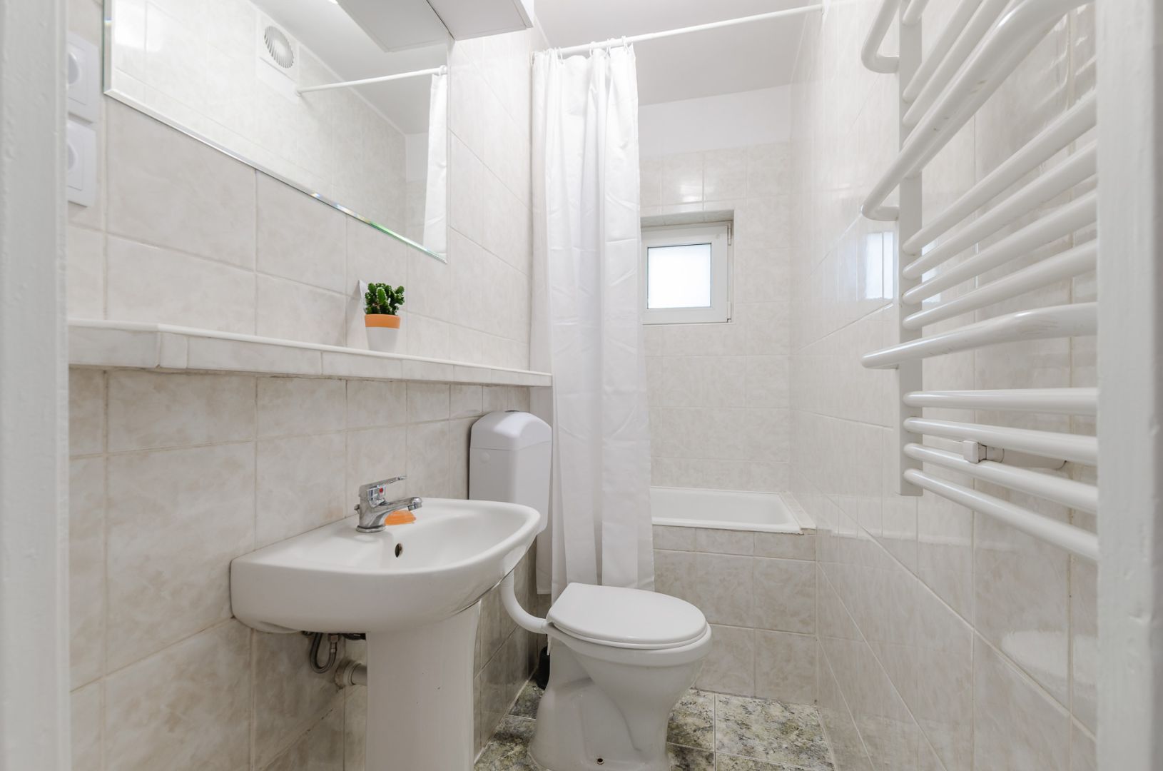 An intimate apartment in a house in Gdańsk in the Siedlce district - Apartment - Rent - Gdańsk, Siedlce