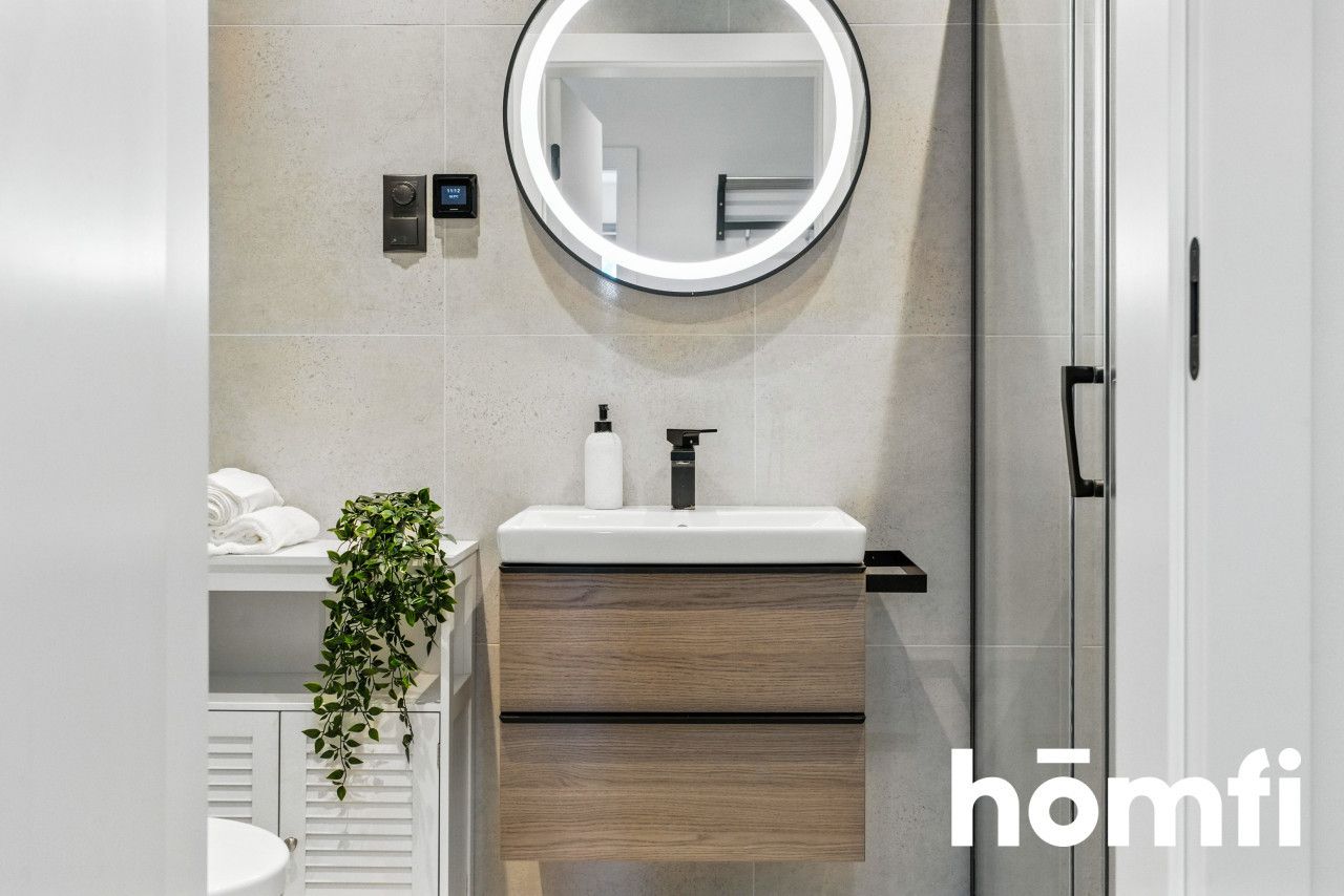A comfortable apartment with a balcony in a modern development - Apartment - Sale - Katowice, Koszutka