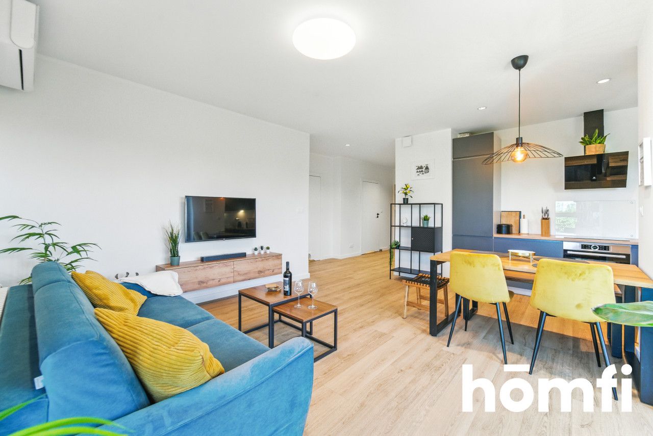 A comfortable apartment with a balcony in a modern development - Apartment - Sale - Katowice, Koszutka