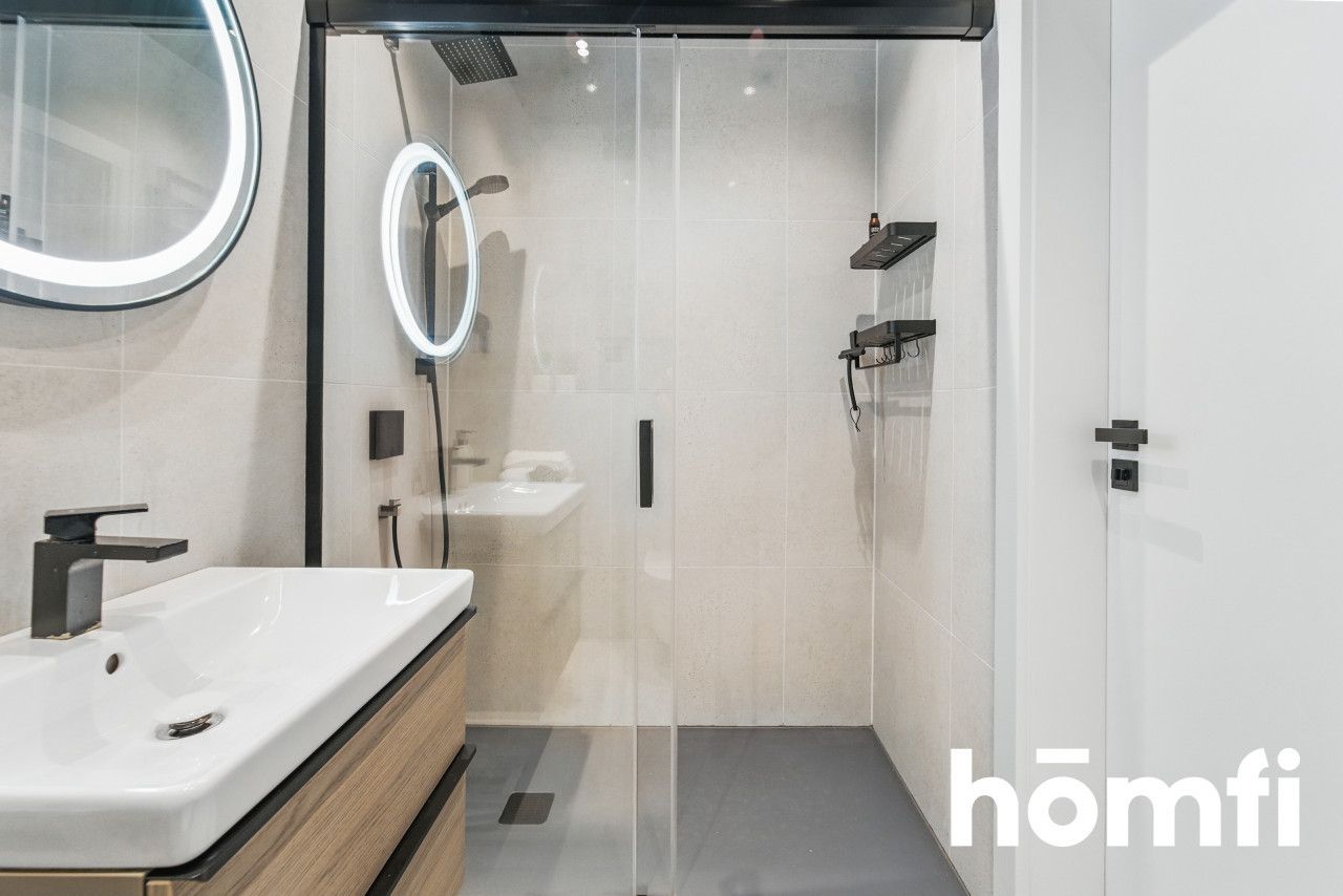 A comfortable apartment with a balcony in a modern development - Apartment - Sale - Katowice, Koszutka