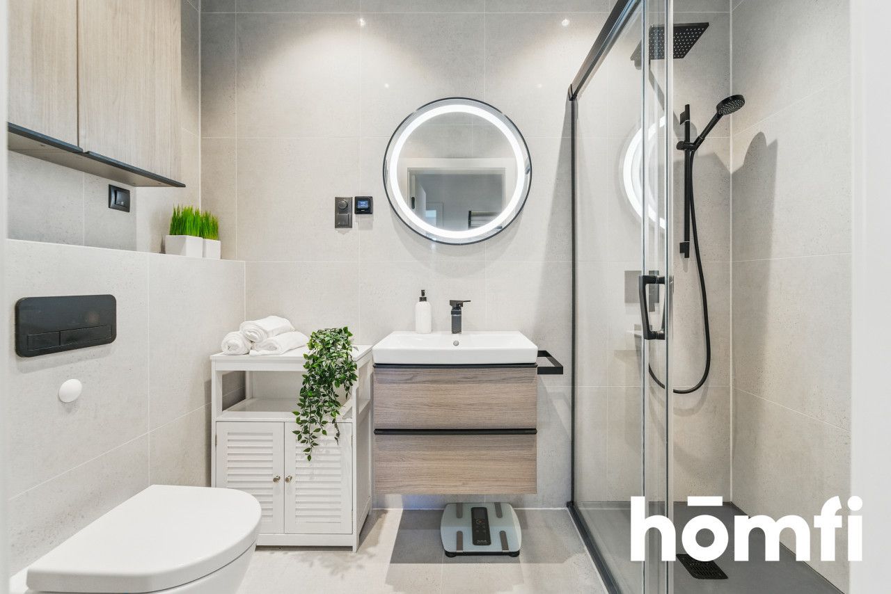 A comfortable apartment with a balcony in a modern development - Apartment - Sale - Katowice, Koszutka