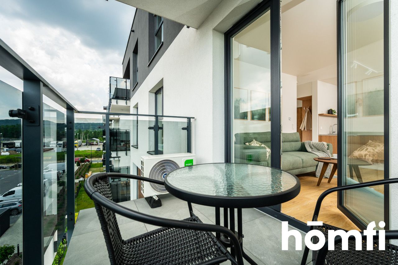 WYNAJMĘ DOBRZE WYKOŃCZONE 2 POK UL. KRASOWA + GARAŻ + KOMÓRKA + BALKON KRZESZOWICE - Mieszkanie - Wynajem - Krakowski, Krzeszowice