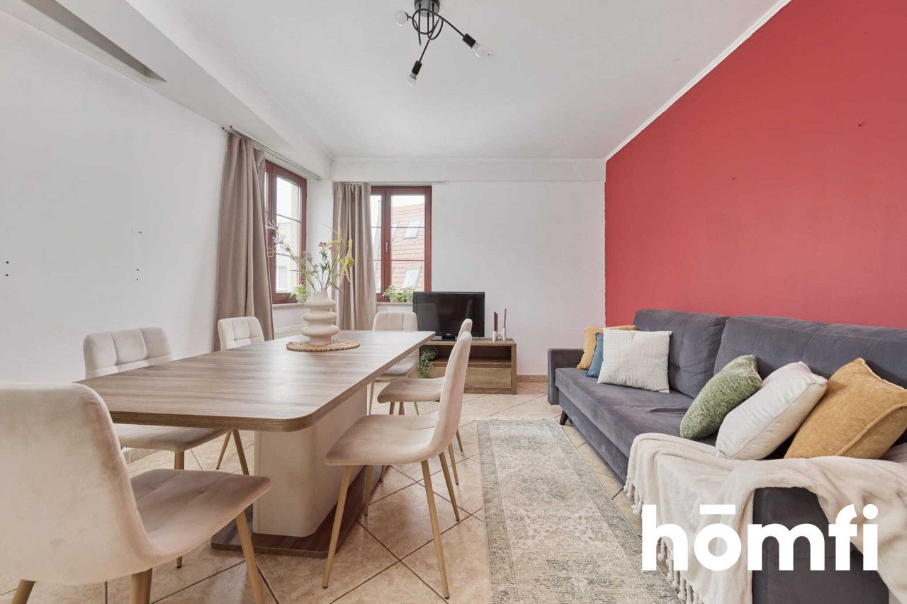 74m² in the City Center | Turnkey Investment or Perfect Starter! - Apartment - Sale - Wrocław, Stare Miasto / Rynek