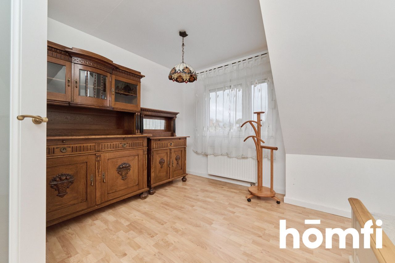Gotowy do zamieszkania dom z dużym ogrodem Zakrzów - Дім - Продаж - Wrocław, Psie Pole