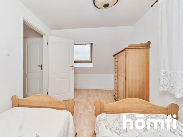 Gotowy do zamieszkania dom z dużym ogrodem Zakrzów - House - Sale - Wrocław, Psie Pole