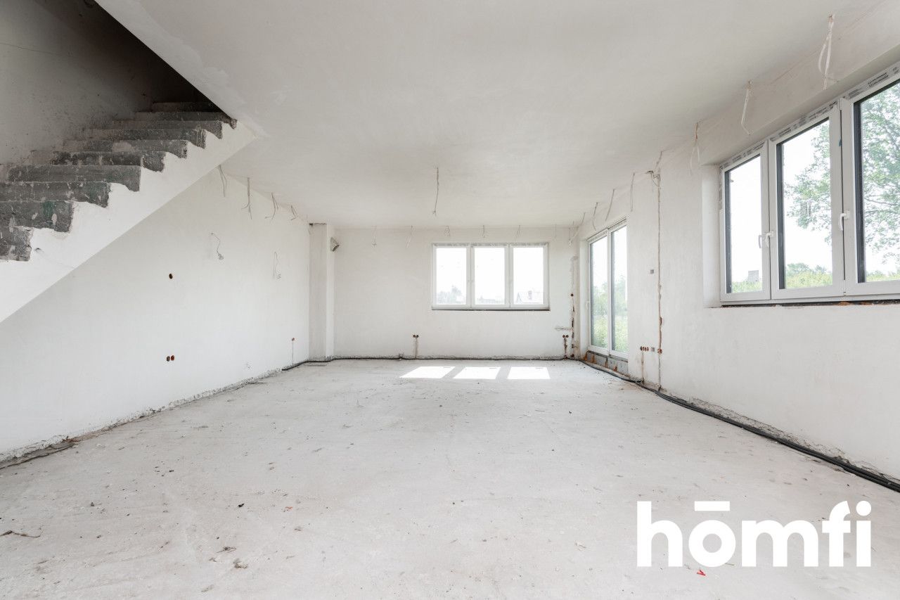 HOUSE WITH POTENTIAL | 260 m² | 2075 m² PLOT | 4 BEDROOMS | 3 BATHROOMS | DOUBLE GARAGE | PEACEFUL LOCATION NEAR THE FOREST | WÓLKA GÓRSKA, JABŁONNA - House - Sale - Legionowski, Jabłonna / Wólka Górska