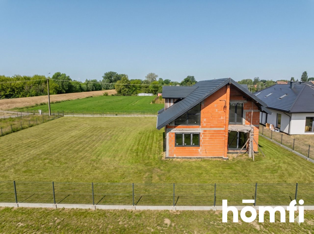 HOUSE WITH POTENTIAL | 260 m² | 2075 m² PLOT | 4 BEDROOMS | 3 BATHROOMS | DOUBLE GARAGE | PEACEFUL LOCATION NEAR THE FOREST | WÓLKA GÓRSKA, JABŁONNA - House - Sale - Legionowski, Jabłonna / Wólka Górska