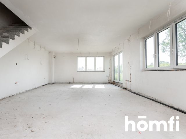 HOUSE WITH POTENTIAL | 260 m² | 2075 m² PLOT | 4 BEDROOMS | 3 BATHROOMS | DOUBLE GARAGE | PEACEFUL LOCATION NEAR THE FOREST | WÓLKA GÓRSKA, JABŁONNA - House - Sale - Legionowski, Jabłonna / Wólka Górska