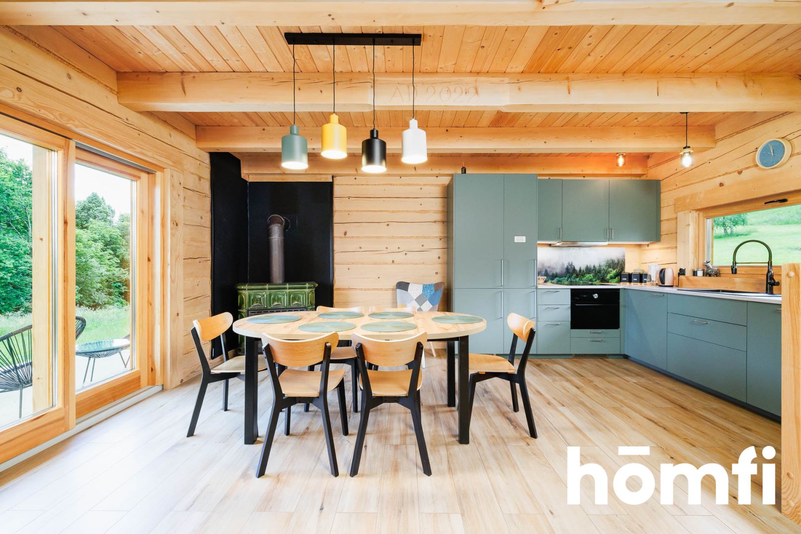 A charming, year-round wooden house for sale on a large, 45-are plot surrounded by meadows, forests, and fields! Ideal as a getaway from the city or for tourist rental (currently functioning in short-term rental - rating 9.9/10 on booking) | Skrzydlna | Dobra commune | Limanowa county. - House - Sale - Limanowski, Dobra / Skrzydlna