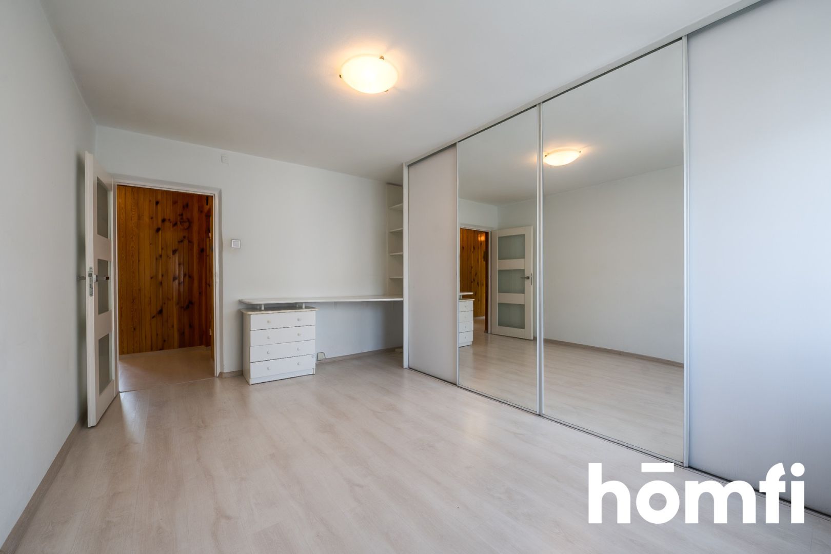 SPACIOUS 3-ROOM APARTMENT - Apartment - Rent - Radom, Prędocinek