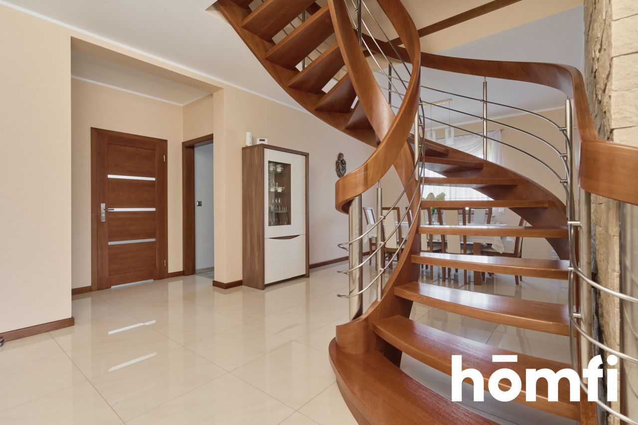 Spacious house with very big plot Sądrożyce 2 190 000 PLN - Дім - Продаж - Oleśnicki, Twardogóra / Sądrożyce