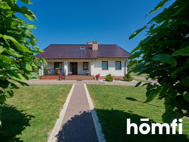 Spacious house with very big plot Sądrożyce 2 190 000 PLN - House - Sale - Oleśnicki, Twardogóra / Sądrożyce