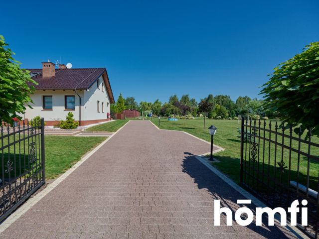 Spacious house with very big plot Sądrożyce 2 190 000 PLN - House - Sale - Oleśnicki, Twardogóra / Sądrożyce