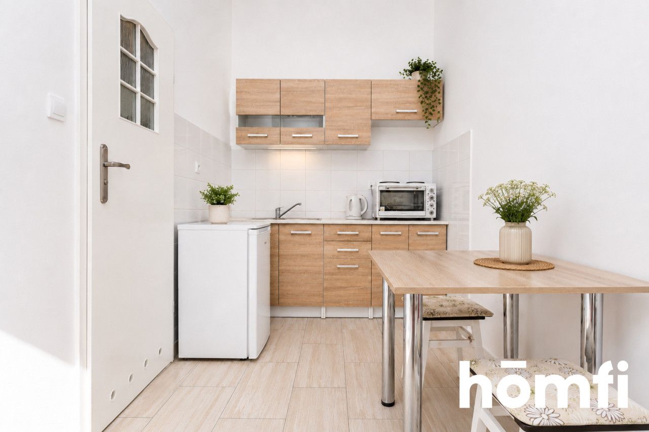 Spacious studio apartment for rent in the center of Kraków - Apartment - Rent - Kraków, Śródmieście / Stare Miasto