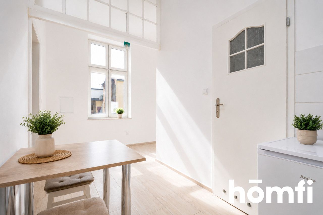 Spacious studio apartment for rent in the center of Kraków - Apartment - Rent - Kraków, Śródmieście / Stare Miasto