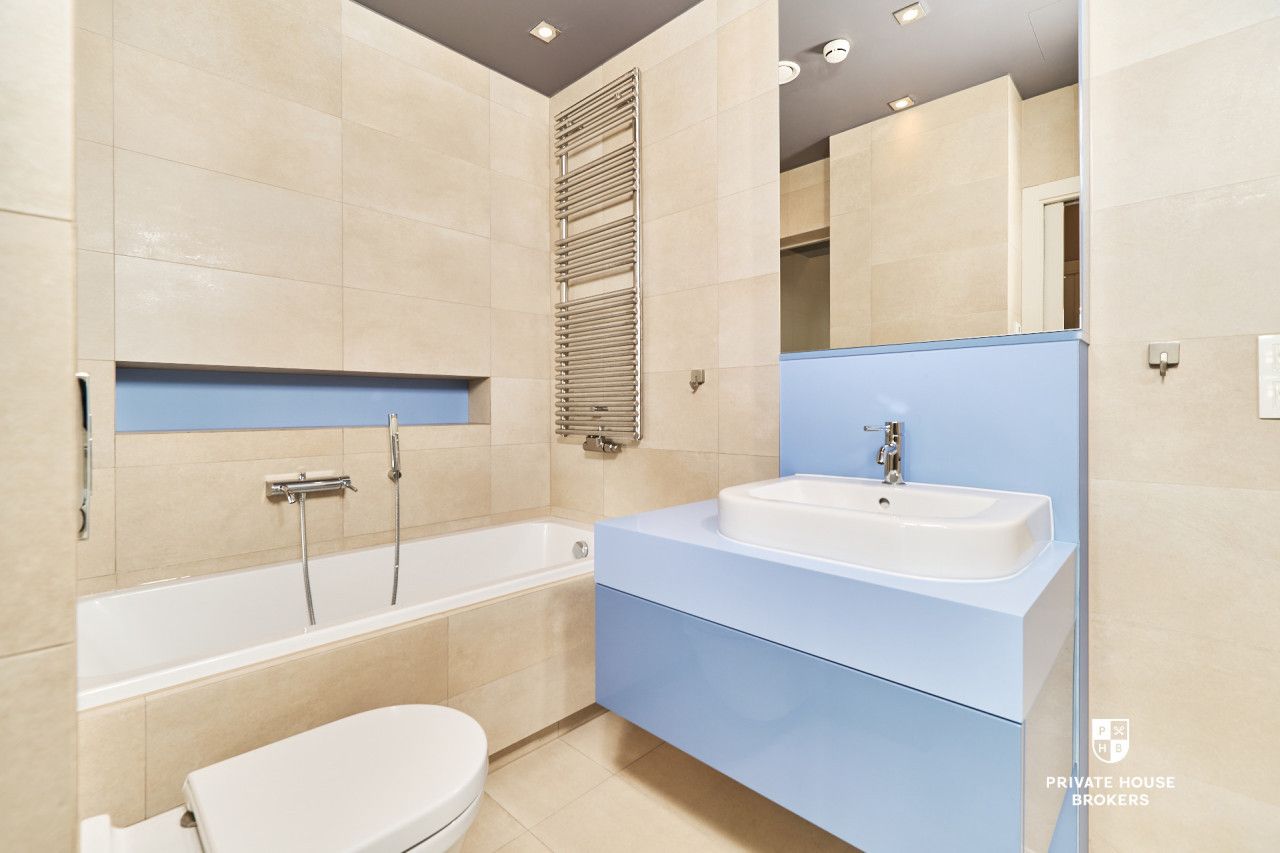 Apartament w żaglu Sky Tower - 107m2, 3 pokoje, 12-piętro - Mieszkanie - Sprzedaż - Wrocław, Krzyki
