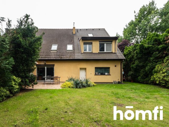 Spacious | Private Garden | Fireplace & Garage - Дім - Продаж - Poznań, Jeżyce