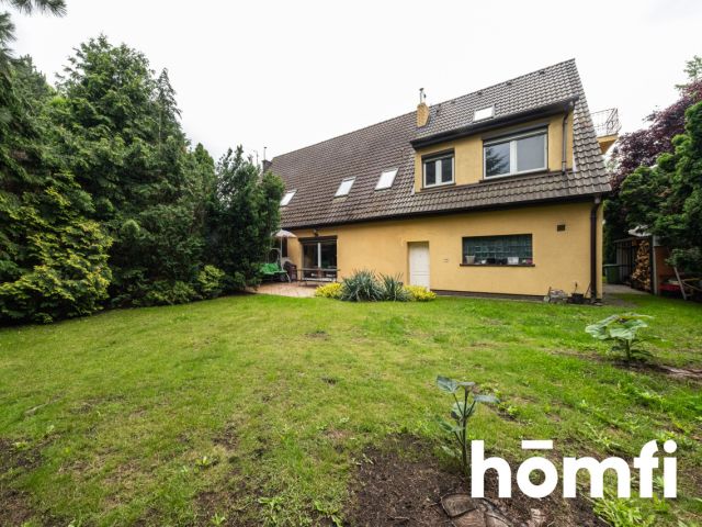 Spacious | Private Garden | Fireplace & Garage - Дім - Продаж - Poznań, Jeżyce