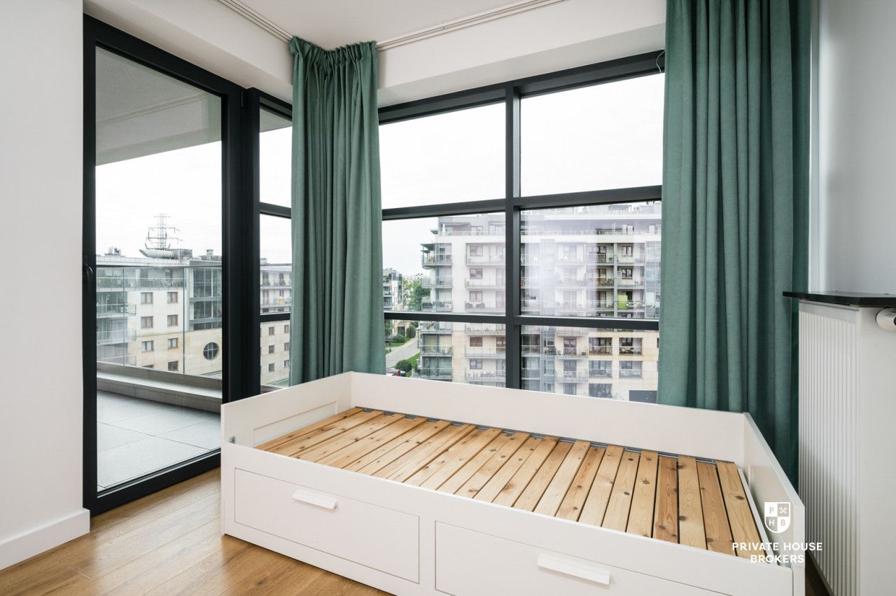 Sunny and air-conditioned 3-room apartment in Wiślane Tarasy 2.0 - Apartment - Rent - Kraków, Śródmieście / Grzegórzki